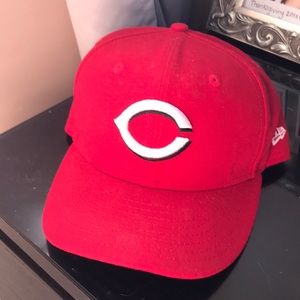 New era Cincinnati Red fitted hat